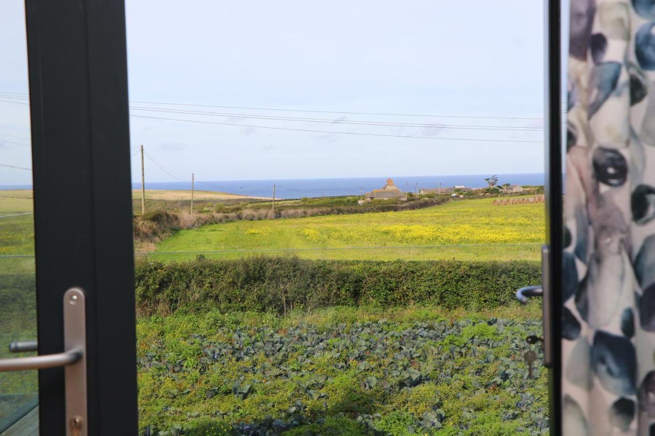 Stunning Home, Sea Views, Walk To Beach Saint Ervan Exterior photo